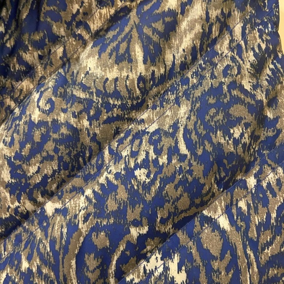 Women’s Patagonia Puffer Fill Zip Blue/Gray Print Hooded Vest Size Small - Picture 3 of 5